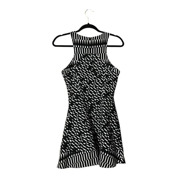 PARKER XS Black White Geo Silk Mesh Fit Flare Panel Dress Cocktail Party - Picture 4 of 6